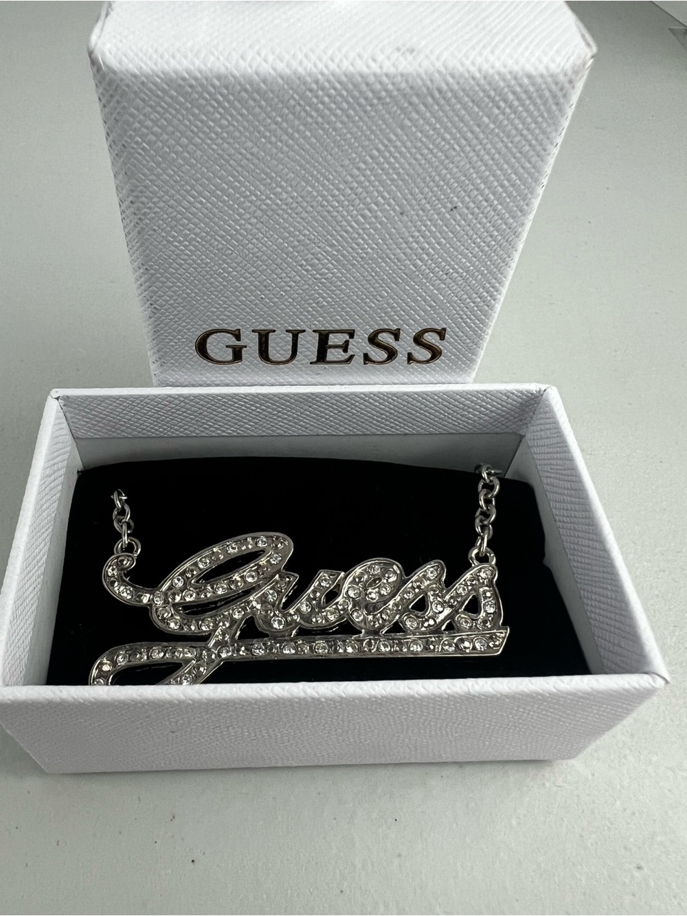GUESS Silver Rhinestone Script Nameplate Pendant Necklace with OG Box